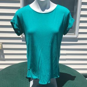 The Limited Short Sleeve Turquoise Top Size Medium